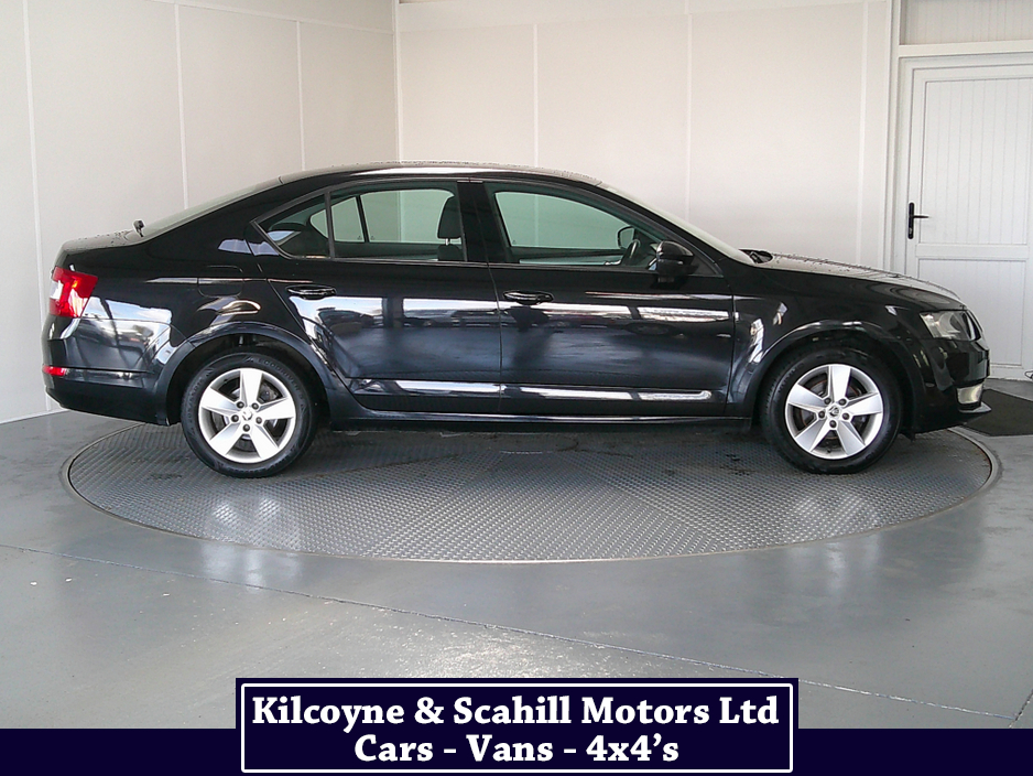 2015 Skoda Octavia - image 9