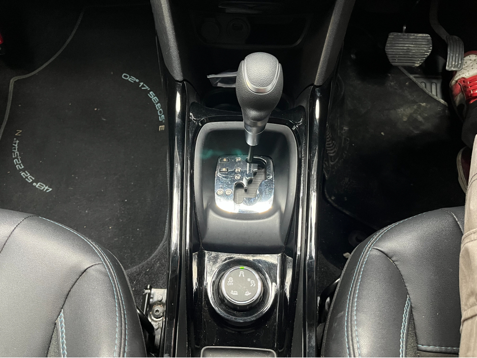 2017 Peugeot 2008 €12950! 2017 PEUGEOT 2008 CROSS CITY 1.2 AUTOMATIC €12,950