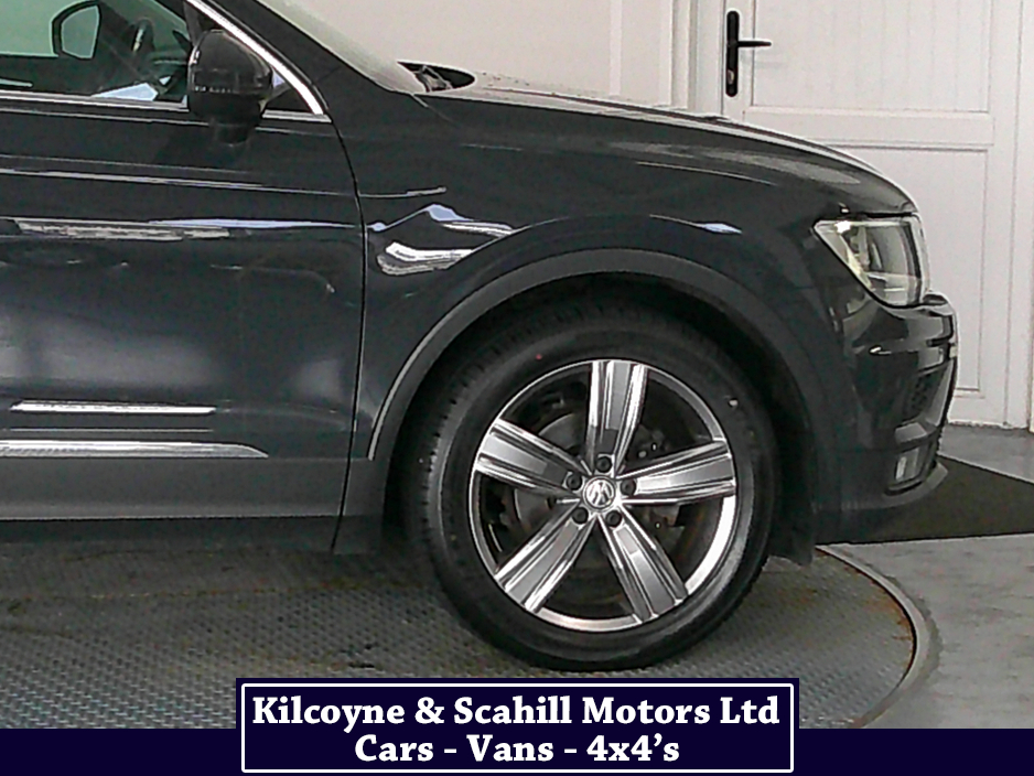 2019 Volkswagen Tiguan - image 33