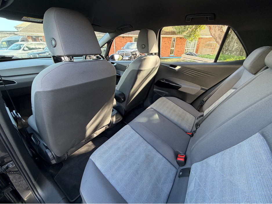 2021 Volkswagen ID.3 - image 24
