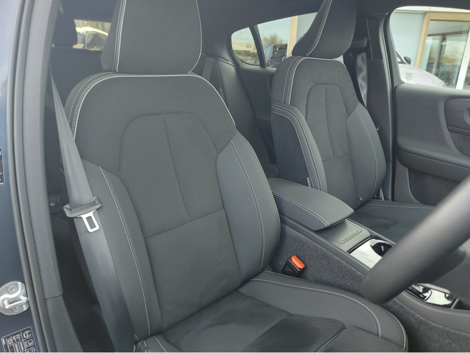 2025 Volvo EC40 MY26 SINGLE MOTOR EX-T RNG €51,950