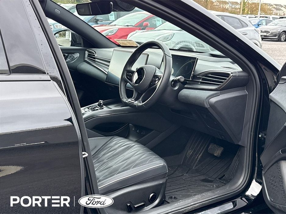 2025 BYD Seal - image 9