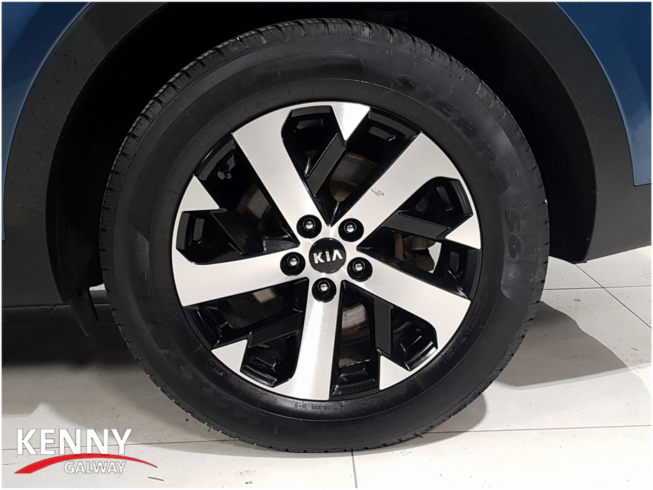 2021 Kia Sorento - image 10