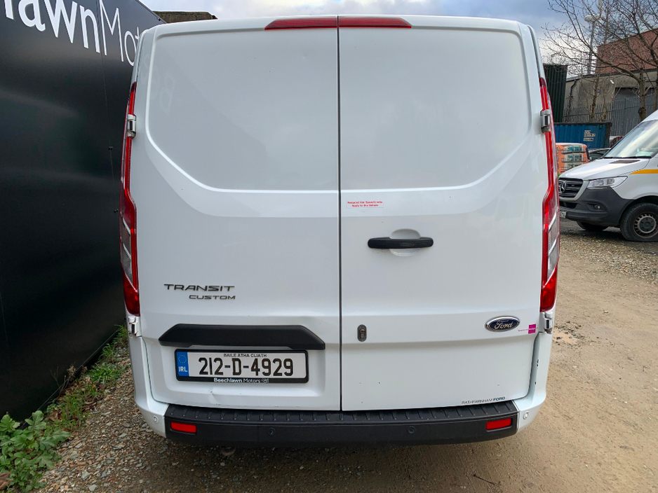 2021 Ford Transit Custom 2.0 TDCI 105 PS LWB TREND // PRICE EXCL. VAT // GREAT CONDITION // 05/26 CVRT // AIR CON, HEATED SEATS AND CRUISE CONTROL // €13,780