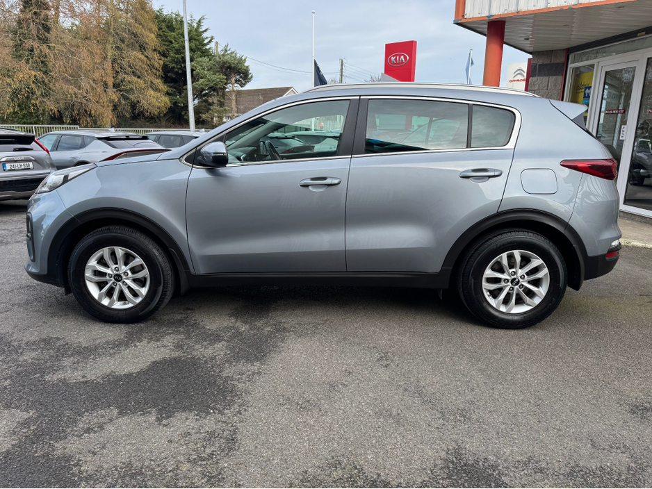 2021 Kia Sportage - image 7