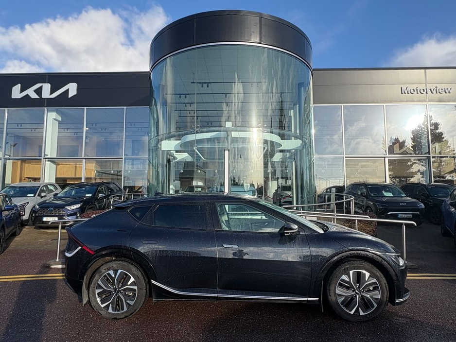 2022 Kia EV6 Premium spec *Finance From 3.9%*77KW! 1 owner from new warranty till 2029* Touch Screen Infotainment System, Reversing Camera, Multi-Function Steer €28,900