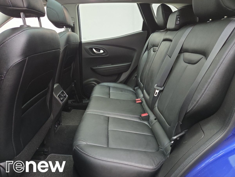 2020 Renault Kadjar - image 10