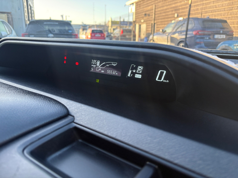 2017 Toyota Aqua 1.5 Hybrid Self Charging €12,999