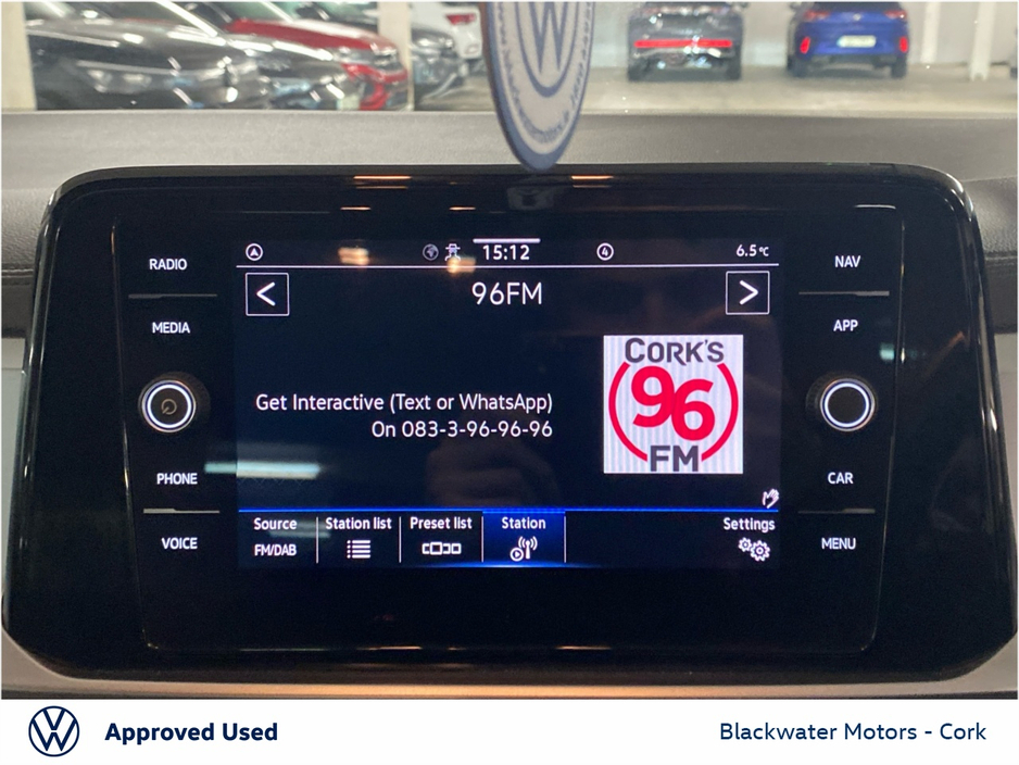 2022 Volkswagen T-Roc - image 16