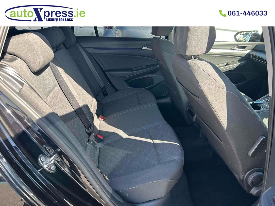 2022 Volkswagen Golf 2.0 TDI Automatic, Reversing camera €29,995