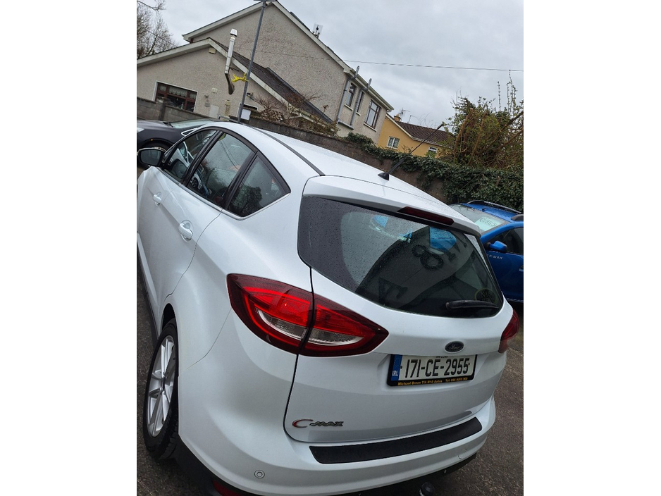 2017 Ford C-Max - image 5