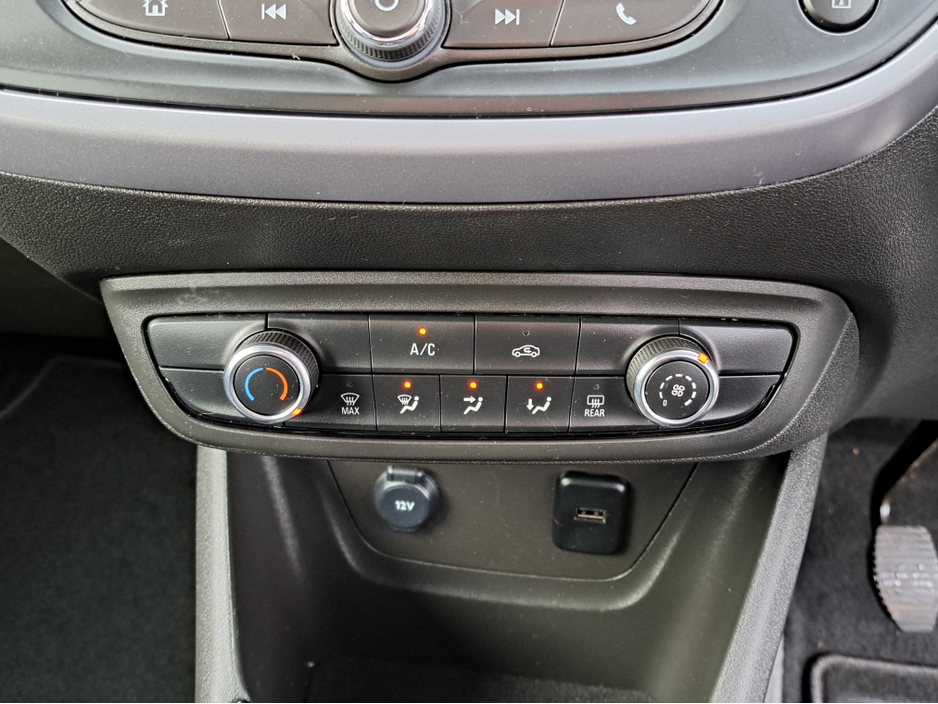 2024 Opel Crossland SC 1.2TURBO 110BHP **REVERSING CAMERA** €22,950