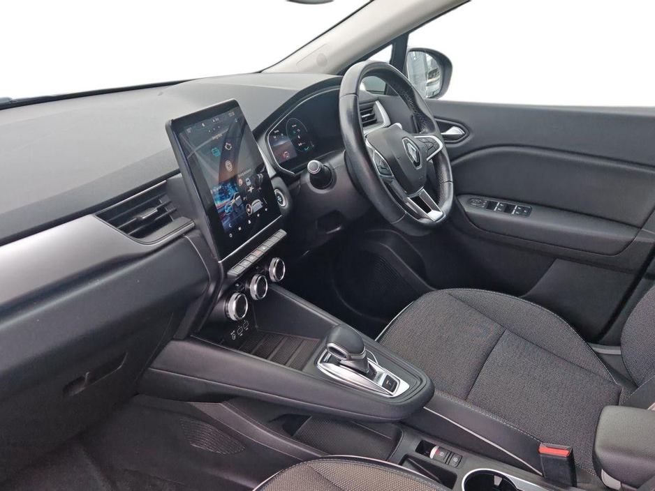 2021 Renault Captur - image 4