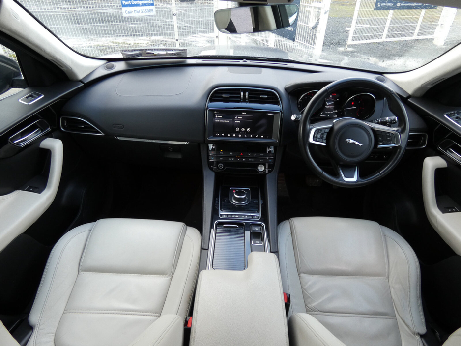 2020 Jaguar F-Pace RWD 2.0 D 180PS Chequered Flag Auto €26,950
