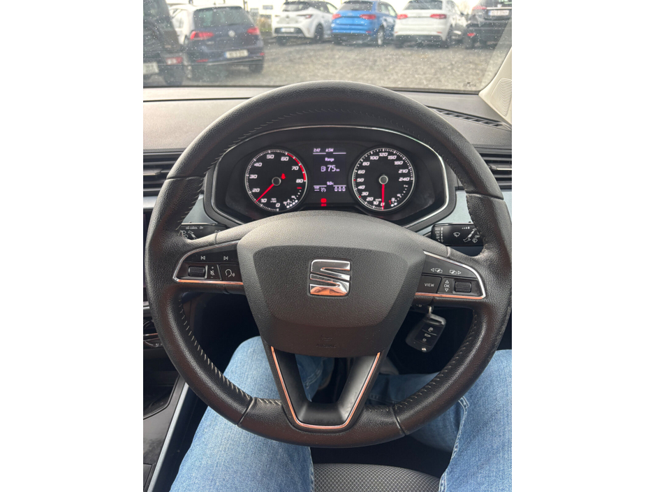 2019 SEAT Arona - image 18