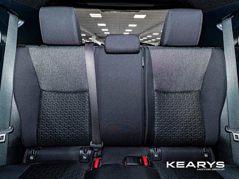 2022 Toyota Yaris Cross - image 19