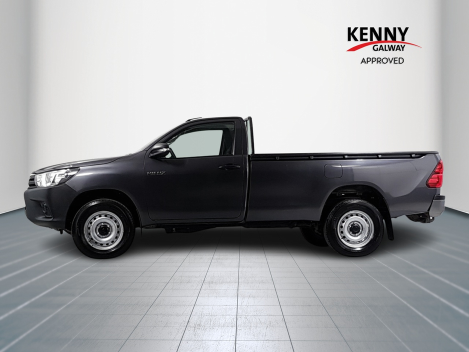 2022 Toyota Hilux 2.4 DLX SINGLE CAB 2DR €31,990