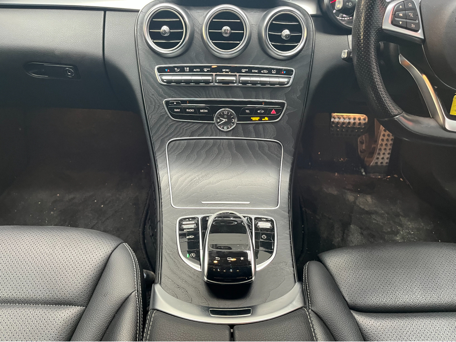 2016 Mercedes-Benz C Class - image 18