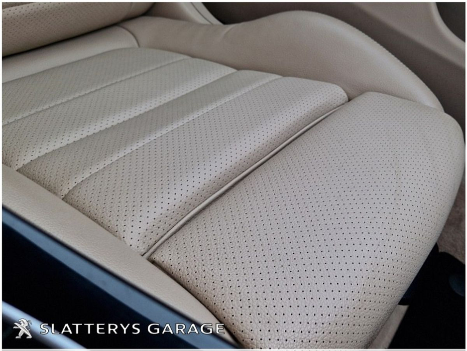 2016 Mercedes-Benz C Class - image 12