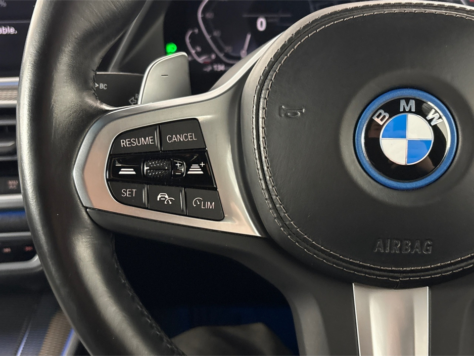 2023 BMW X5 - image 22