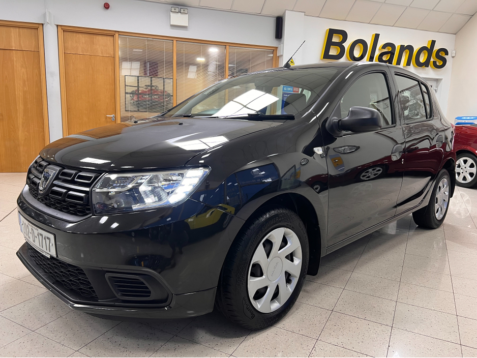 2020 Dacia Sandero Only 39,000 Kms Low Kms As New 2020 Dacia Sandero Petrol Manual www.bolands.ie Est.1955 €11,750