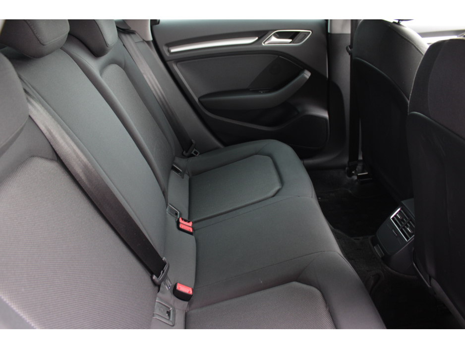 2019 Audi A3 - image 18