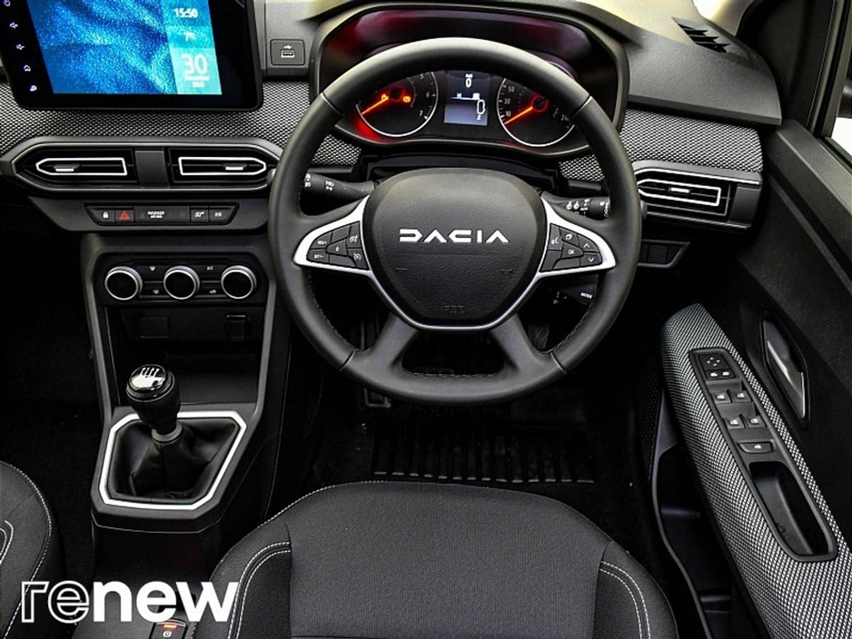 2024 Dacia Jogger TCe 110 Expression €23,950