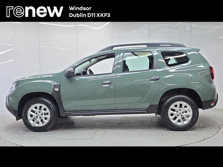 2023 Dacia Duster - image 11