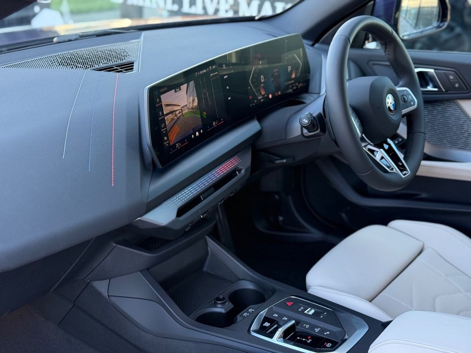 2026 BMW 2 Series - image 6