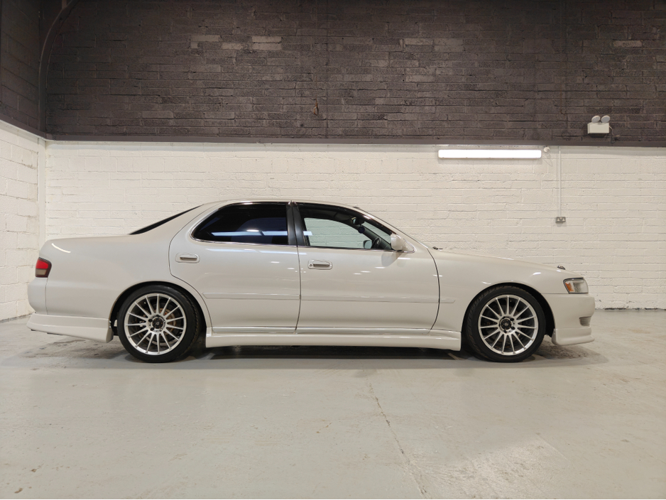 1993 Toyota Chaser - image 5