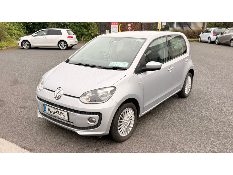 2014 Volkswagen up! - image 3