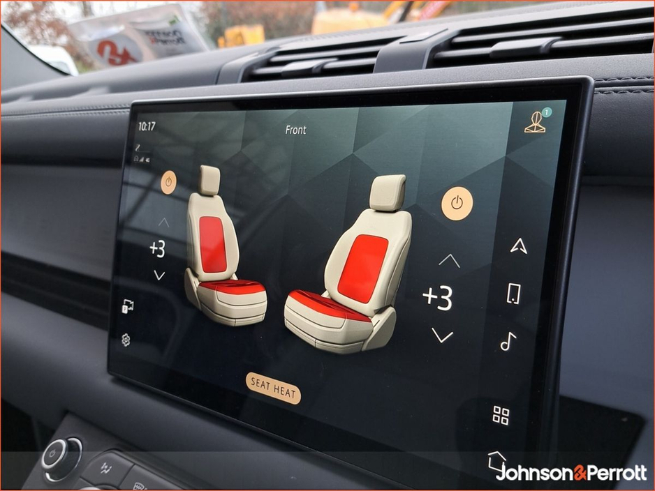 2025 Land Rover Defender 110 PHEV 300 As New €92,950