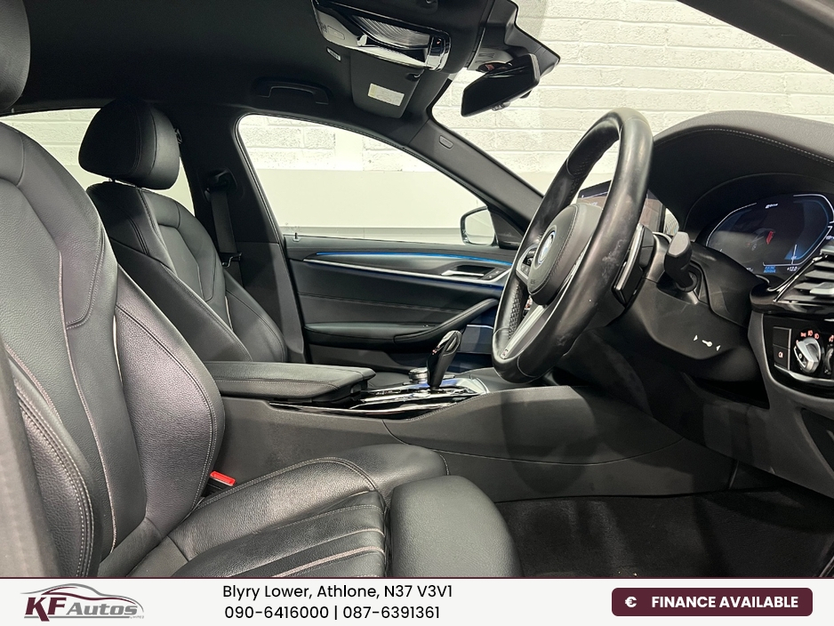 2023 BMW 5 Series - image 16