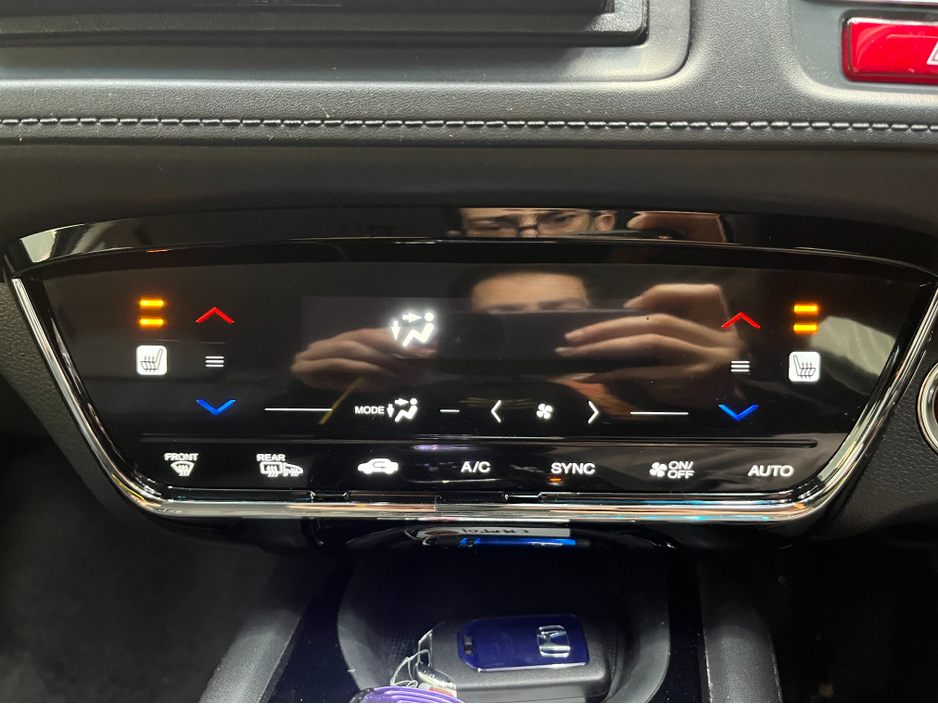 2015 Honda Vezel - image 21