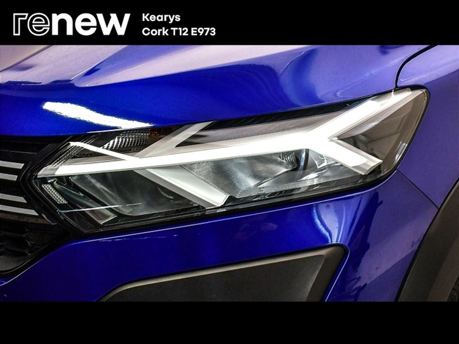2023 Dacia Sandero Stepway Journey TCe 90 €18,900