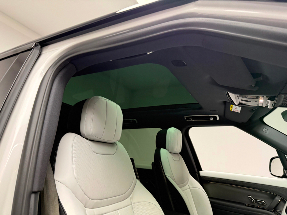 2026 Land Rover Range Rover Sport - image 12