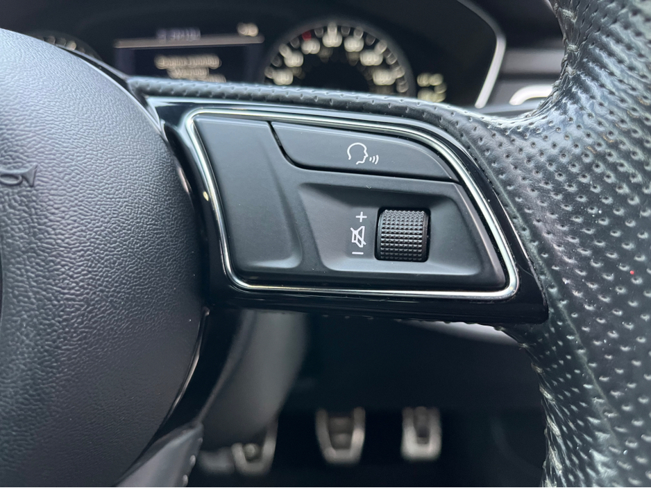 2017 Audi A4 - image 21