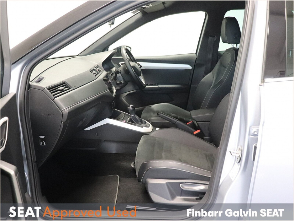 2020 SEAT Arona - image 8