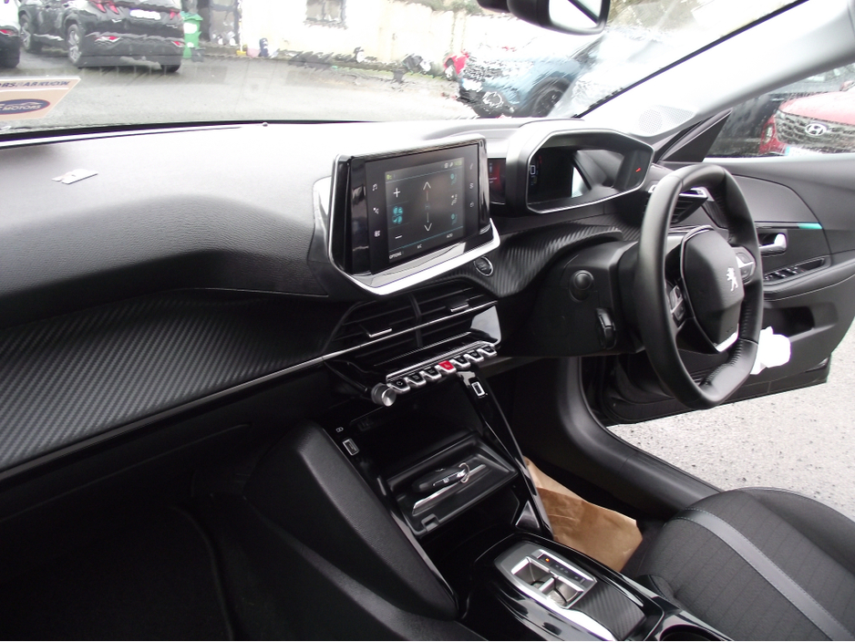 2023 Peugeot 208 EV 50KWH  AUTO  ALLURE PACK 136PS  5DR