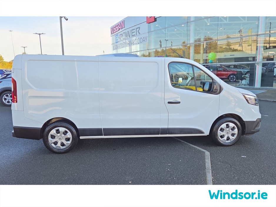 2022 Renault Trafic LL30 BLUE DCI 130 BUSIN €20,995