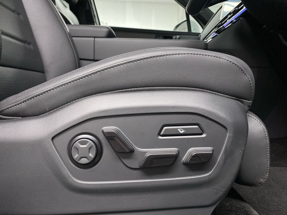 2026 Hyundai Santa Fe - image 16