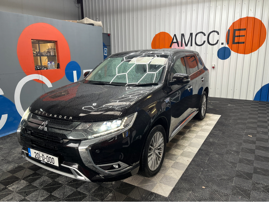 2020 Mitsubishi Outlander €23950! 2020 MITSUBISHI OUTLANDER PHEV G 2.4 AUTOMATIC / CRUISE CONTROL / 360° PARKING CAMERA / ELECTRIC HEATED SEATS / PADDLE SHIFTERS / HEATED STEERING WHEEL €23,950