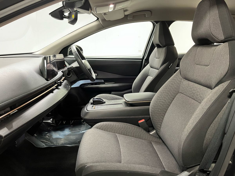 2024 Nissan Ariya - image 19