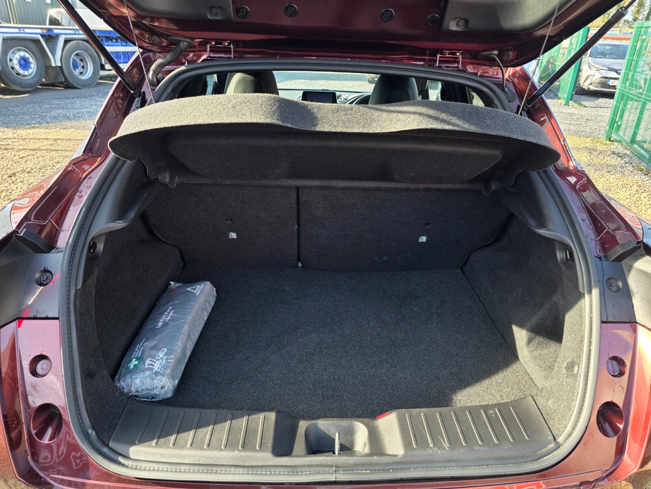 2024 Nissan Juke - image 6