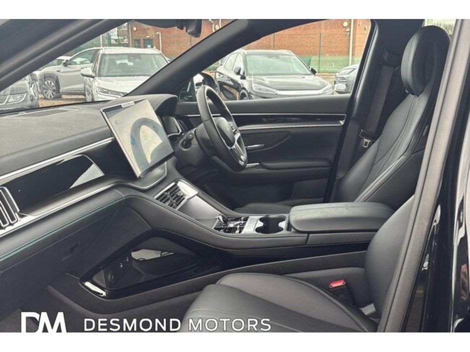 2025 BYD Seal U - image 30