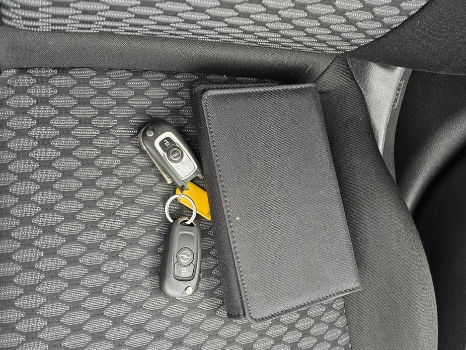 2016 Opel Astra 1.4 PETROL, NEW NCT, SERVICE HISTORY, LOW MILEAGE, FINANCE, WARRANTY, 5 STAR REVIEWS €9,995