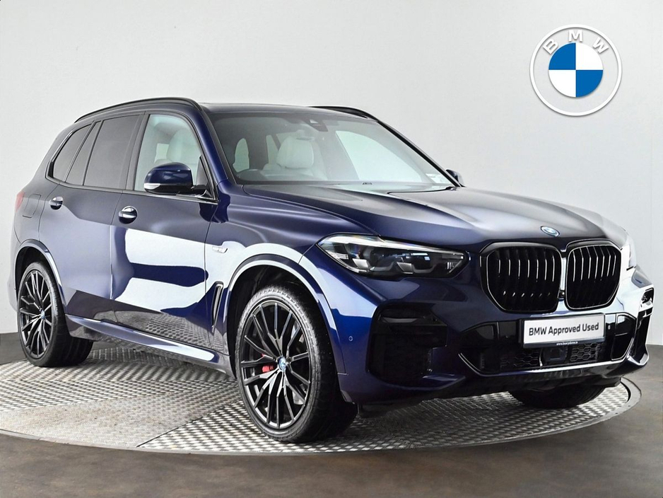 2023 BMW X5 xDrive45e M Sport €76,900