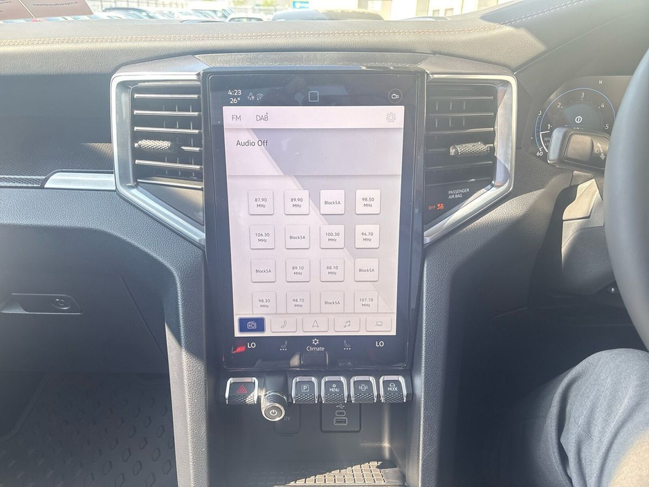 2025 Volkswagen Amarok  €60,810