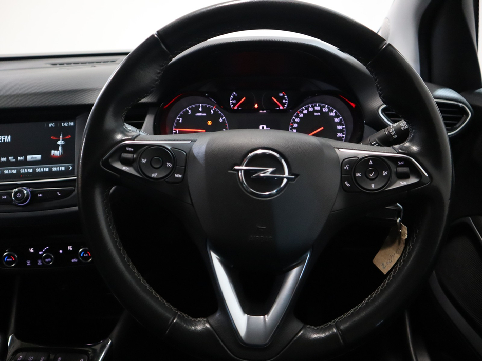 2022 Opel Crossland X *4* SPORT 1.2 83PS-PET-5SP 5DR €15,700