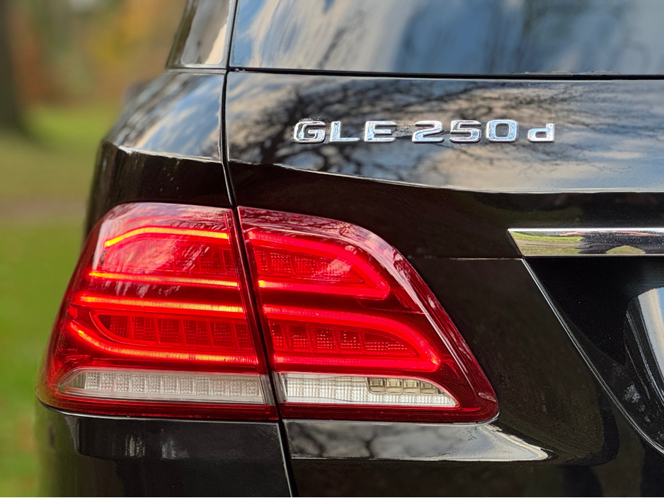 2018 Mercedes-Benz GLE Class GLE 250 AMG NIGHT EDT 4-MATIC * LOW KMS * €39,950